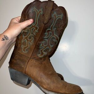 Justin Boots Tan Leather with Blue Stitching